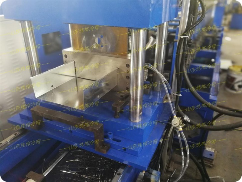 PZ30配電箱結構特點
